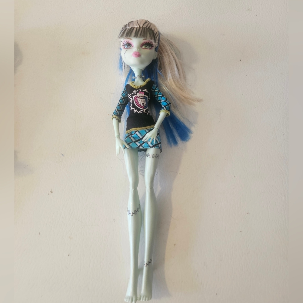 Monster High Frankie Stein Ghoul Spirit Doll